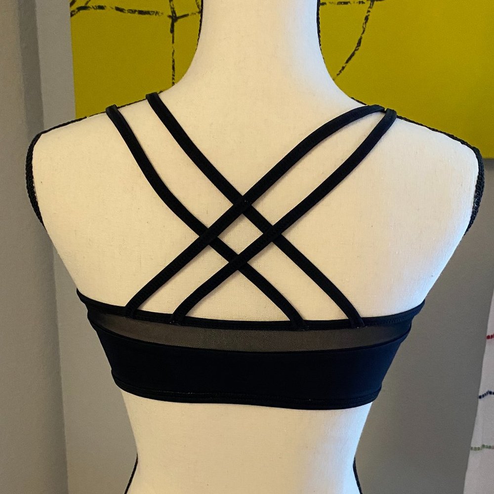yoga sports bra